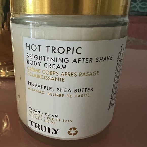 CHOOSE 1 Truly Luxury Shave Butters and after Shave Body Butters and Glazes - Picture 12 of 14